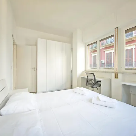 Amedeo Apartmán Bari
